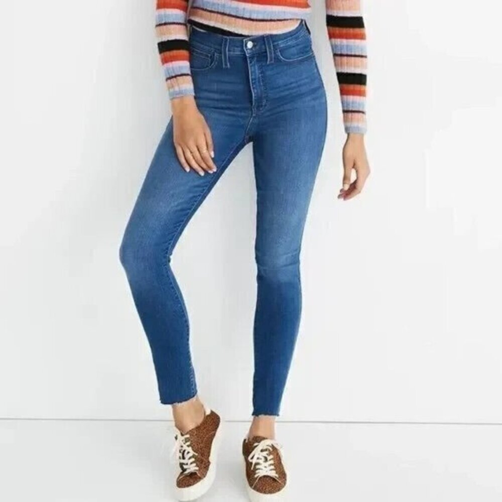 Madewell 10 Inch Roadtripper Skinny Jeans Waterford Wash Raw Hem TALL